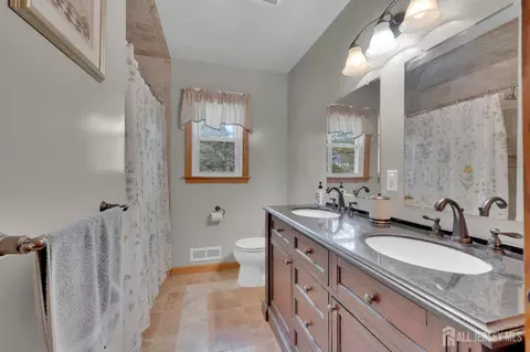 668 Warfield Rd, North Plainfield, NJ 07063 photo 21