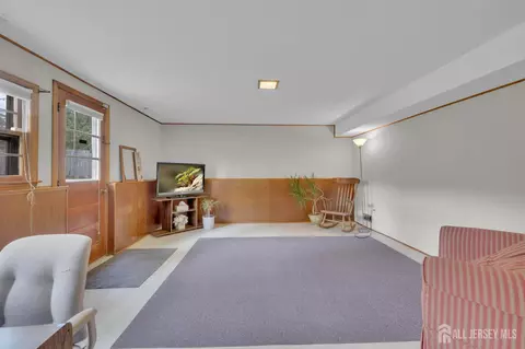 668 Warfield Rd, North Plainfield, NJ 07063 photo 27