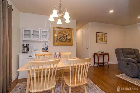 25 Foxhall Ave #25, Middlesex, NJ 08846 photo 10