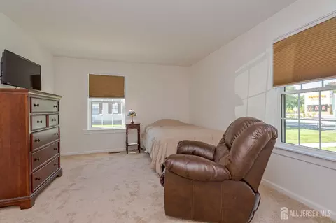 25 Foxhall Ave #25, Middlesex, NJ 08846 photo 15