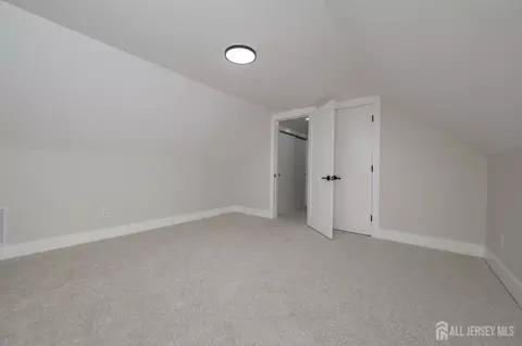 333 1st St, Middlesex, NJ 08846 photo 23