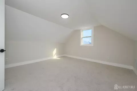 333 1st St, Middlesex, NJ 08846 photo 21