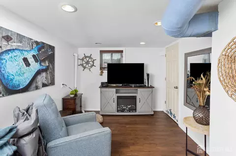 Other - 31 Hull Dr, Edison, NJ 08817 photo 5 of 7