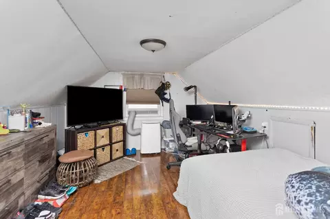 Bedroom - 31 Hull Dr, Edison, NJ 08817 photo 5 of 7