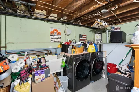 Other - 31 Hull Dr, Edison, NJ 08817 photo 6 of 7