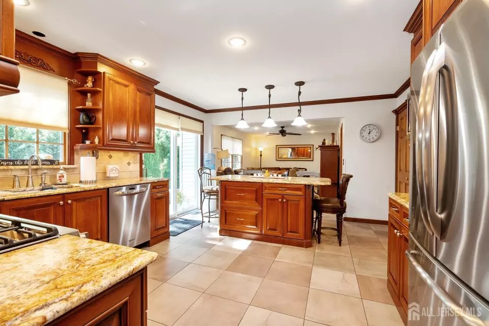 Kitchen - 12 Ellingham Ave, Monroe, NJ 08831 photo 1 of 4