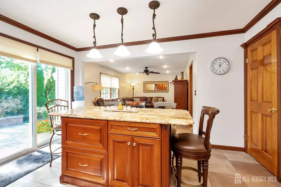 Kitchen - 12 Ellingham Ave, Monroe, NJ 08831 photo 3 of 4