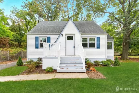 174 Alcoa Ave, Edison, NJ 08837