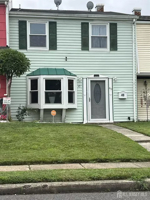 49 Fairmount Dr, Willingboro, NJ 08046