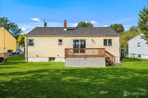Exterior - 17 Ferris Rd, Edison, NJ 08817 photo 5 of 8