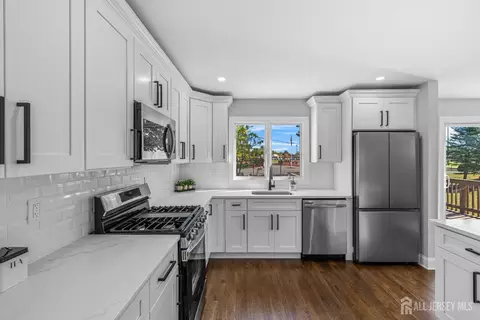 Kitchen - 17 Ferris Rd, Edison, NJ 08817 photo 2 of 4