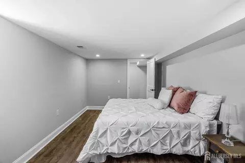 Bedroom - 17 Ferris Rd, Edison, NJ 08817 photo 3 of 4