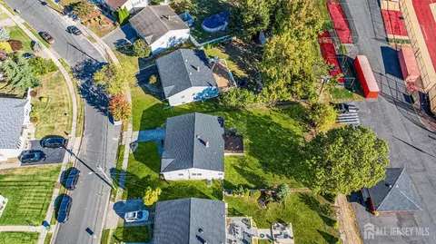 View/Area - 17 Ferris Rd, Edison, NJ 08817 photo 5 of 7
