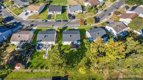 View/Area - 17 Ferris Rd, Edison, NJ 08817 photo 4 of 7