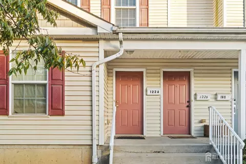122 Remsen Ave #A, New Brunswick, NJ 08901