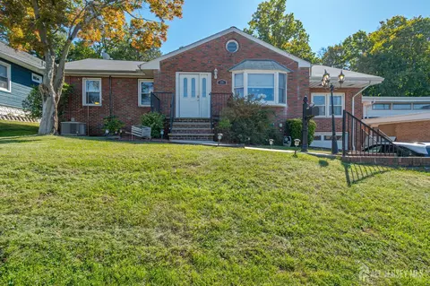 19 Wilcox Ave, South River, NJ 08882