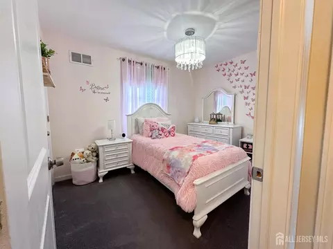 Bedroom - 205 Old Rd, Sewaren, NJ 07077 photo 3 of 5