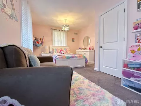 Bedroom - 205 Old Rd, Sewaren, NJ 07077 photo 4 of 5