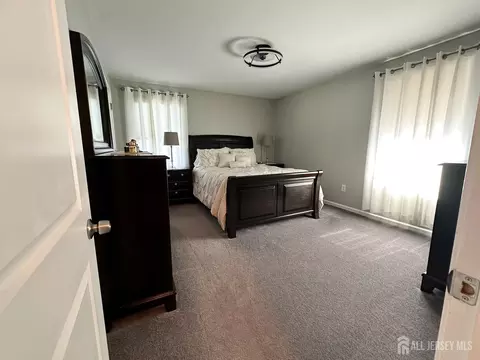 Bedroom - 205 Old Rd, Sewaren, NJ 07077 photo 1 of 5