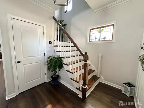 Entry Way - 205 Old Rd, Sewaren, NJ 07077 photo 1 of 3