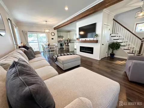 Other - 205 Old Rd, Sewaren, NJ 07077 photo 1 of 3