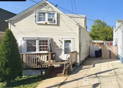 599 Pacific Ave, Perth Amboy, NJ 08861