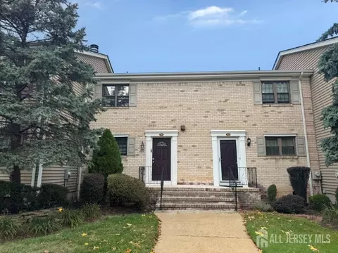 54 Parsler Pl, Fords, NJ 08863