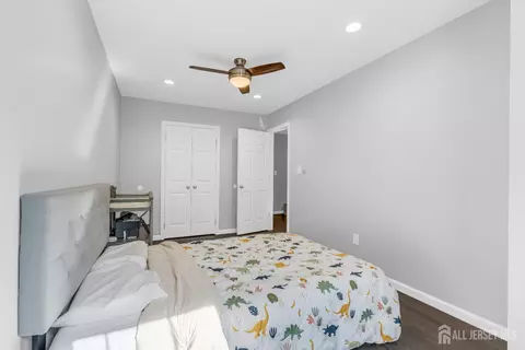 Bedroom - 83 Pheasant Run, Edison, NJ 08820 photo 4 of 6