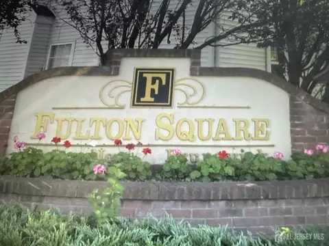 1224 Dogwood Ct, New Brunswick, NJ 08901