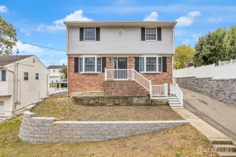523 Lefferts St, South Amboy, NJ 08879