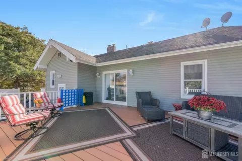 Exterior - 363 Grant Ave, Middlesex, NJ 08846 photo 6 of 18