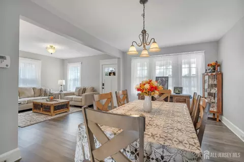Dining - 363 Grant Ave, Middlesex, NJ 08846 photo 1 of 3