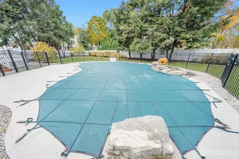 Exterior - 363 Grant Ave, Middlesex, NJ 08846 photo 10 of 18