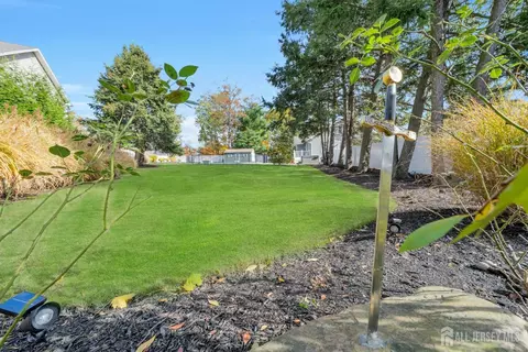 Exterior - 363 Grant Ave, Middlesex, NJ 08846 photo 17 of 18
