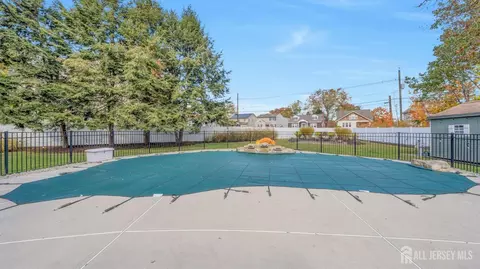Exterior - 363 Grant Ave, Middlesex, NJ 08846 photo 8 of 18