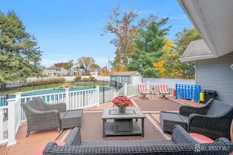 Exterior - 363 Grant Ave, Middlesex, NJ 08846 photo 7 of 18