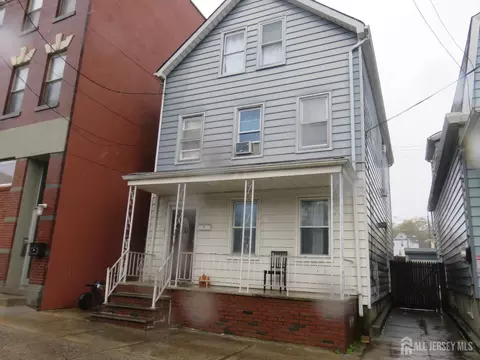 715 State St, Perth Amboy, NJ 08861