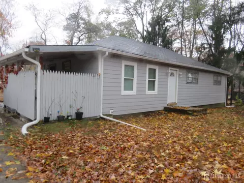 608 Texas Rd, Old Bridge, NJ 08857
