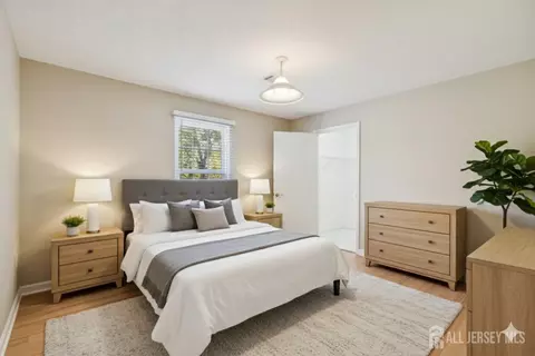 20 Austin Ct #7, Freehold Twp, NJ 07728