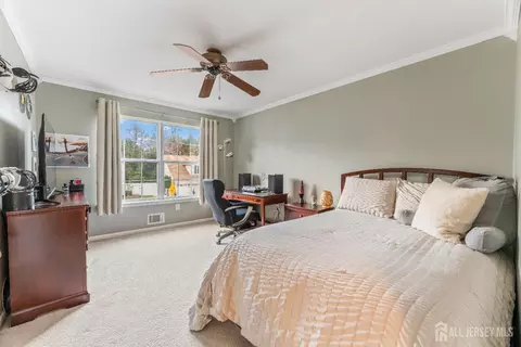 Bedroom - 5 Sutton Pl, Helmetta, NJ 08828 photo 3 of 5