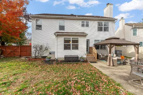 Exterior - 5 Sutton Pl, Helmetta, NJ 08828 photo 8 of 10