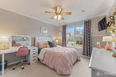 Bedroom - 5 Sutton Pl, Helmetta, NJ 08828 photo 4 of 5