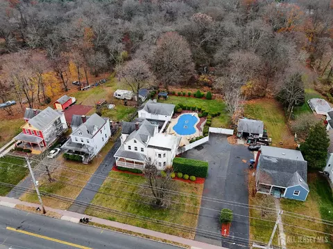 View/Area - 92 Main St, Helmetta, NJ 08828 photo 5 of 12