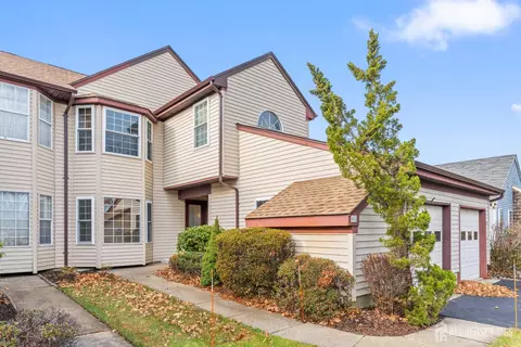 62 Yorkshire Dr #A, Monroe, NJ 08831