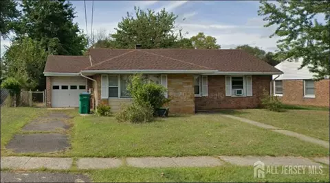 14 Roger Rd, Edison, NJ 08817 photo 1