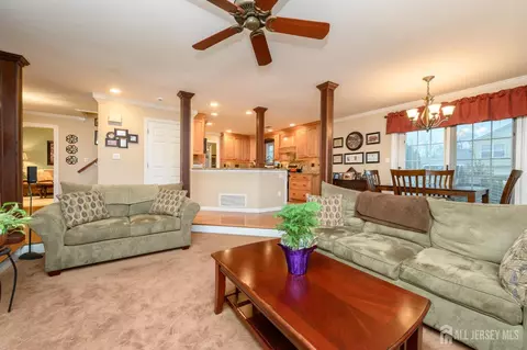 12 Diamond Ln, Howell, NJ 07731 photo 17