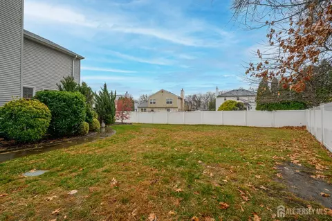 12 Diamond Ln, Howell, NJ 07731 photo 41