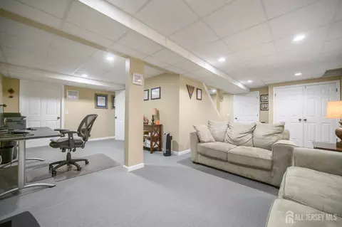 12 Diamond Ln, Howell, NJ 07731 photo 30