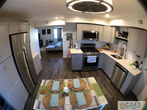 57 Judson St #1B, Edison, NJ 08837