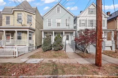264 Barclay St, Perth Amboy, NJ 08861